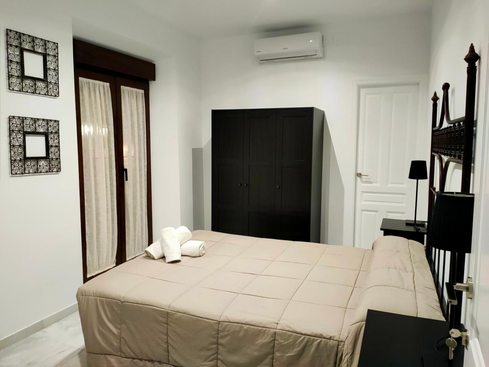 Apartamentos San Pedro Cordoba Dış mekan fotoğraf